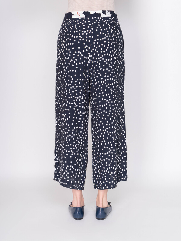 51311595 DECIBEL/19-01 Капри EMME