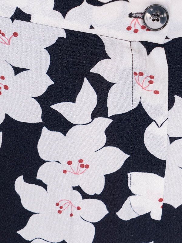 51311595 DECIBEL/19-01 Капри EMME