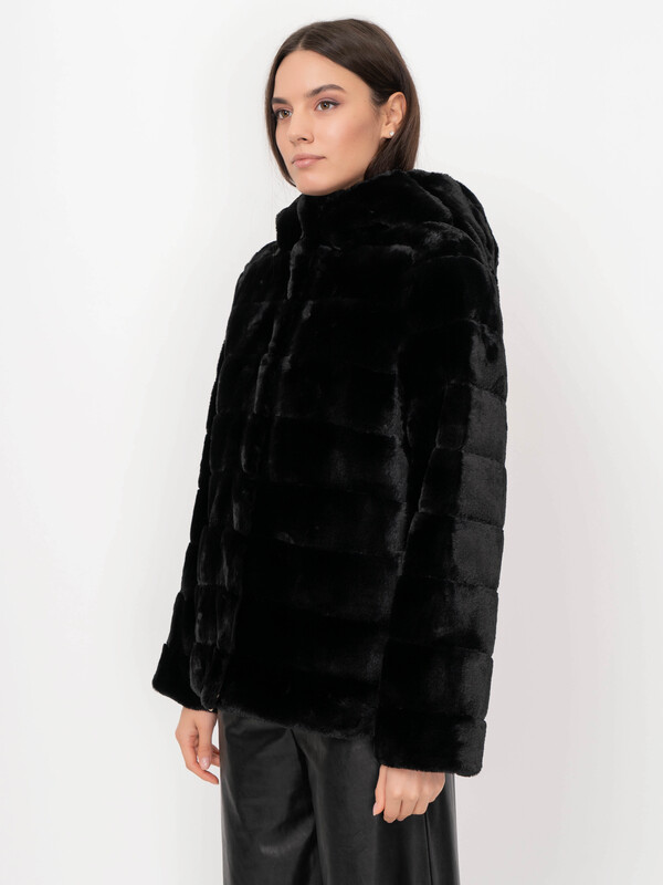 Э54560708 OVALE/20-02 Куртка EMME