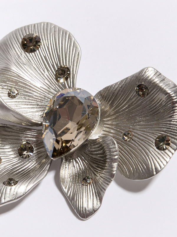 Э422655/24-02 Брошь Серебряный сад Ярославна