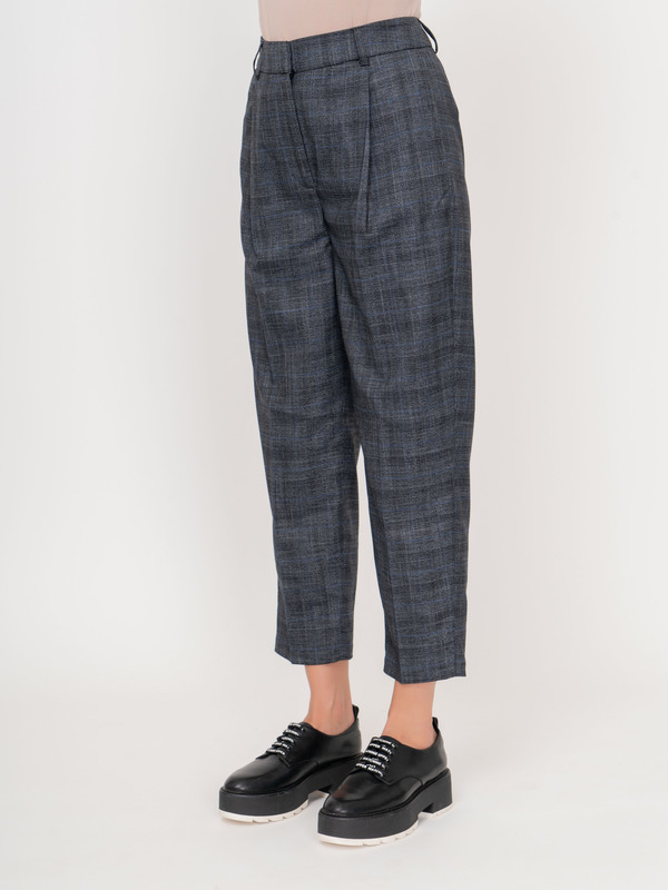 Э902101/10106/20-02 Брюки Unq