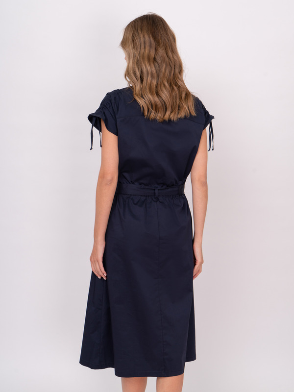 Э321402/10201/22-01 Платье Unq