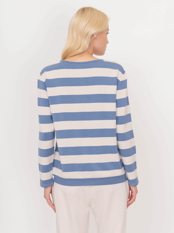 Э623351/20-02 Джемпер Lecomte