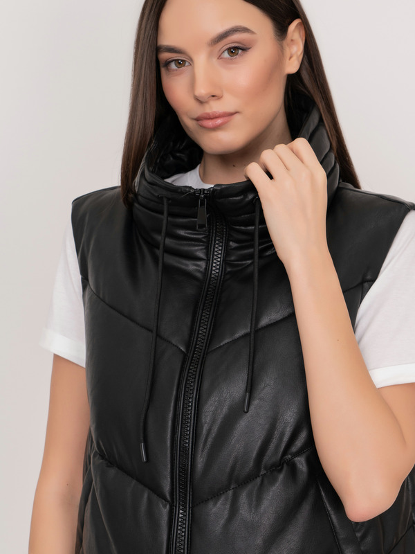 Э840003-21535/м/22-01 Жилет Samoon