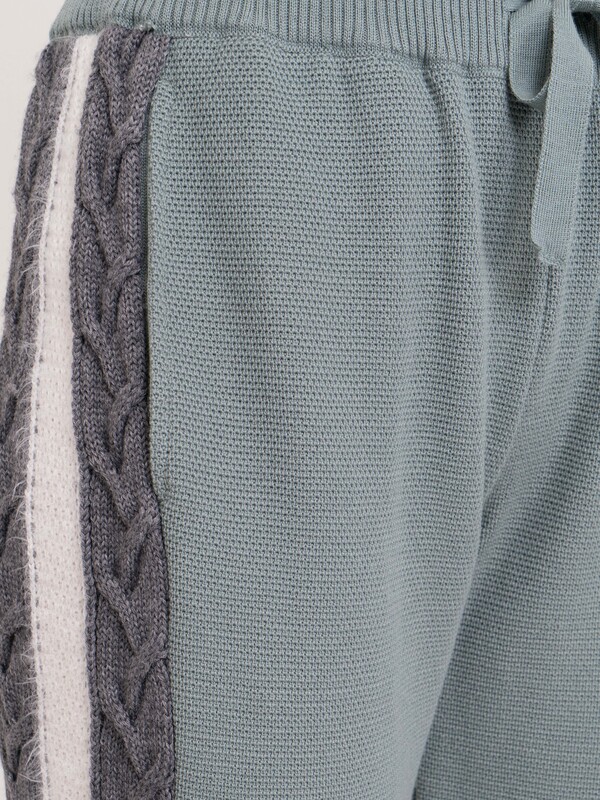 Э5078-221/20-02 Костюм тр.(жакет+брюки) Franco Vello