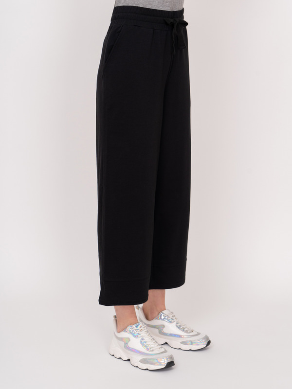 Э821001-26108/22-01 Брюки Samoon