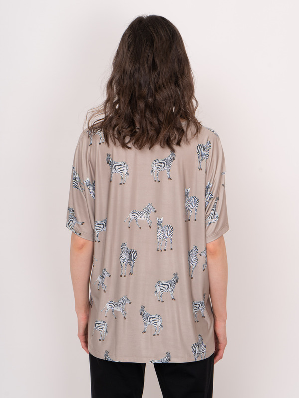 Э77690/22-01 Джемпер KAZEE