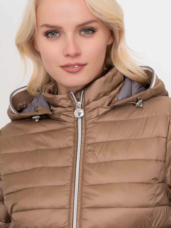 Э7060/1705/20-02 Куртка Betty Barclay