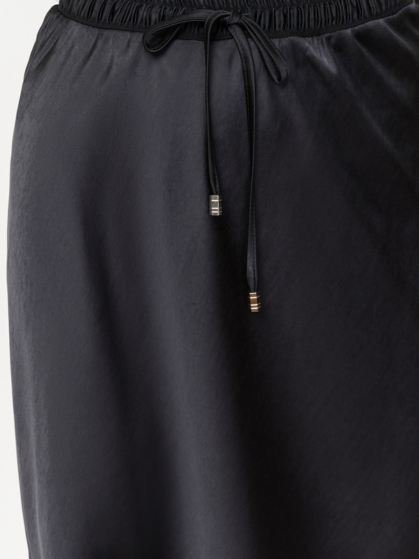 Э8201.6030/м/24-02 Юбка Mat Fashion