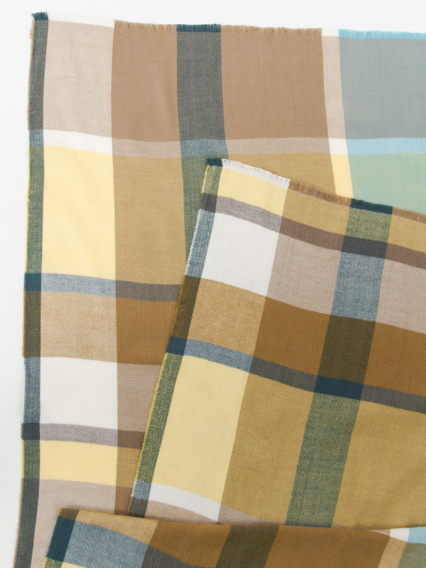 ЭLJG33-368-13/м/24-02 Палантин Labbra