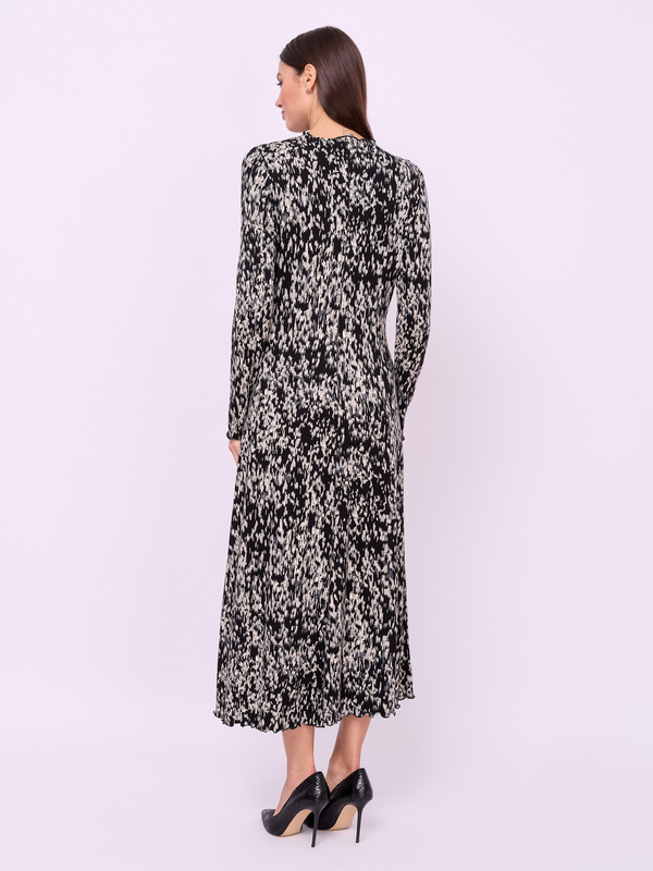 Э481414-16410/23-02 Платье тр. Taifun