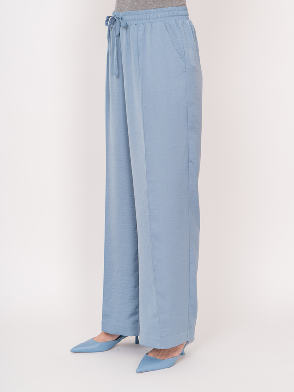 Э120004-11003/22-01 Брюки Taifun