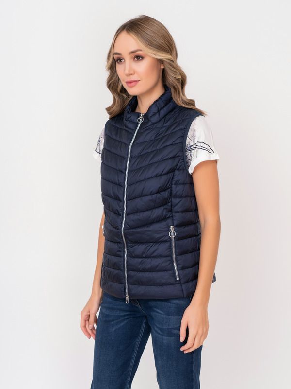 Э7240/1902/21-02 Жилет утепленный Betty Barclay