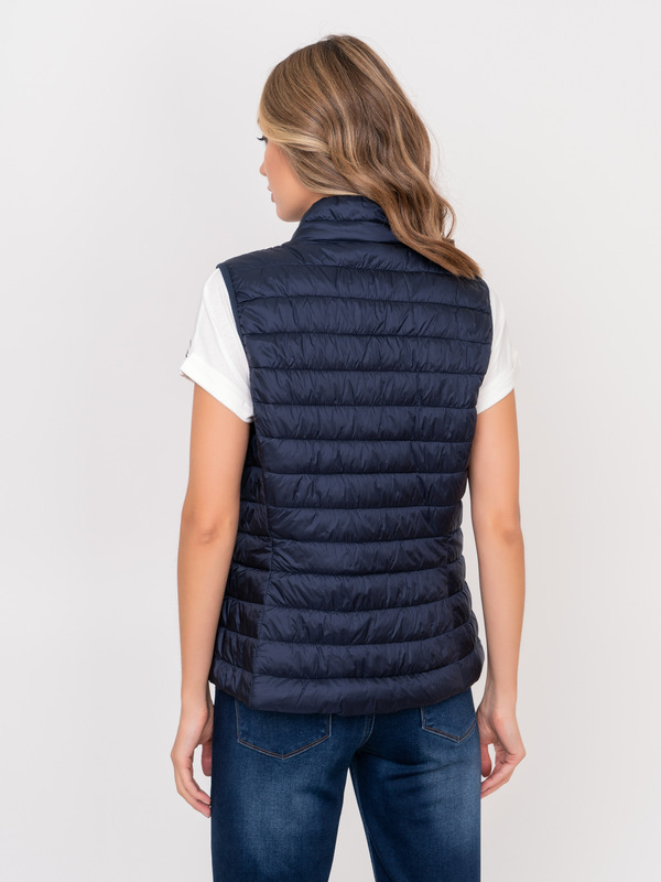 Э7240/1902/21-02 Жилет утепленный Betty Barclay