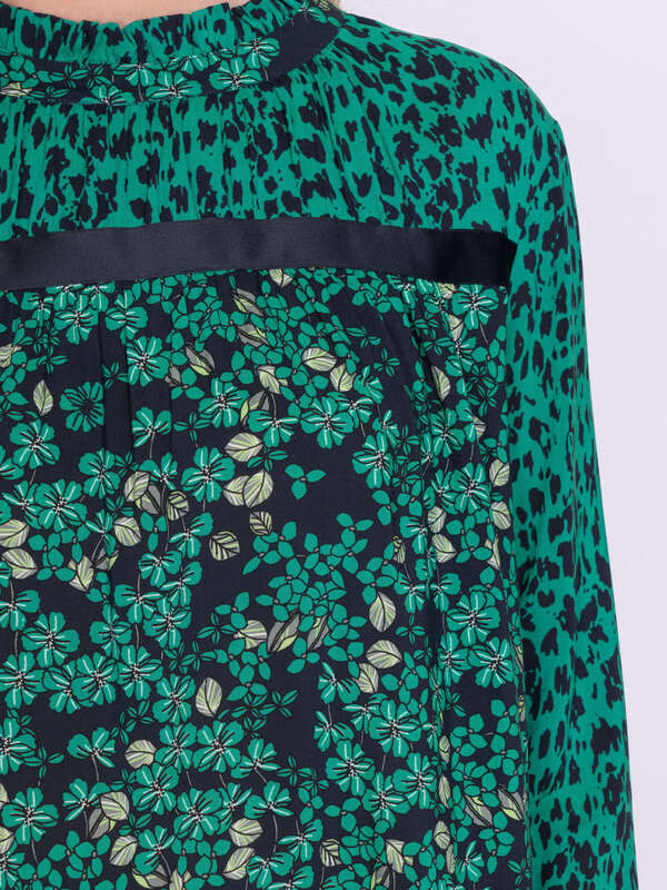 Э935460/3429/19-1 Блуза Riani