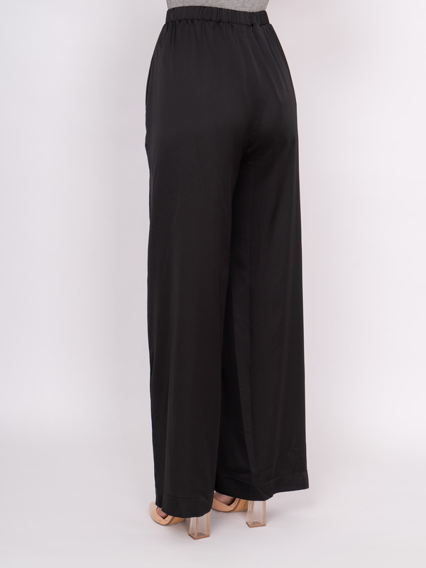 Э22STRO803V00/22-01 Брюки Verda