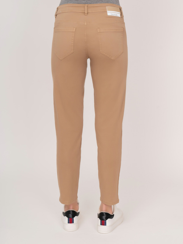 Э920992-19055/22-01 Брюки Taifun