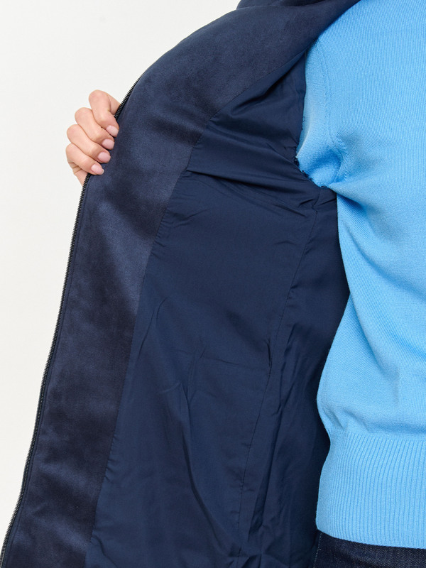 Э4297/3278/м/24-02 Жилет тр. Betty&Co