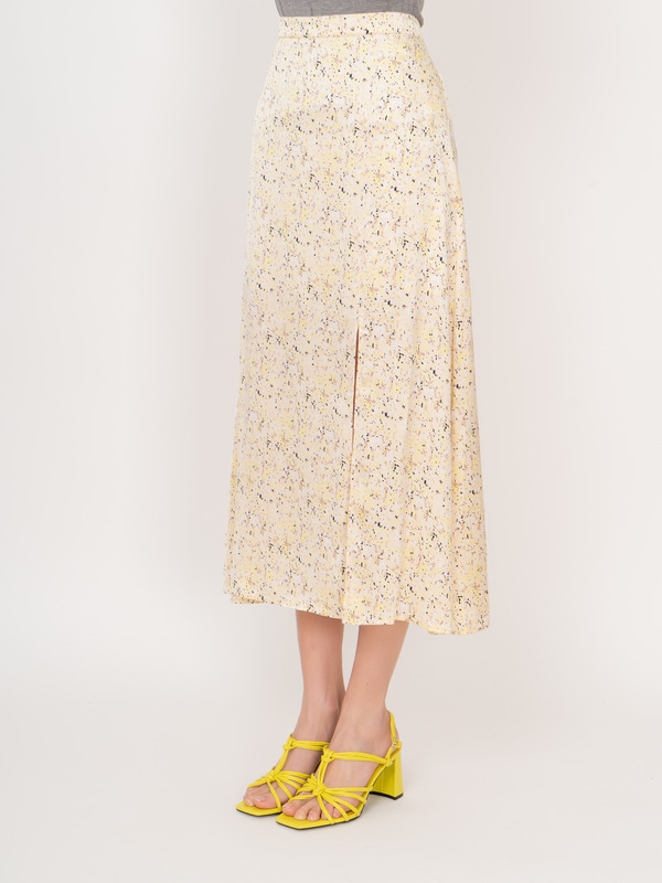 Э110006-11008/22-01 Юбка Taifun