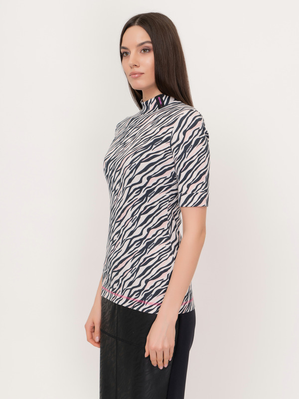 Э95125/20722/21-01 Футболка Sportalm