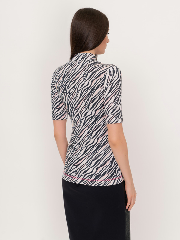 Э95125/20722/21-01 Футболка Sportalm