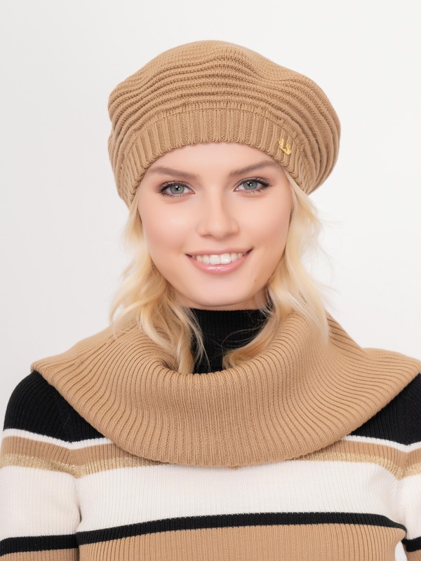 ЭMILLIMETRO/20-02 Берет Luisa Spagnoli