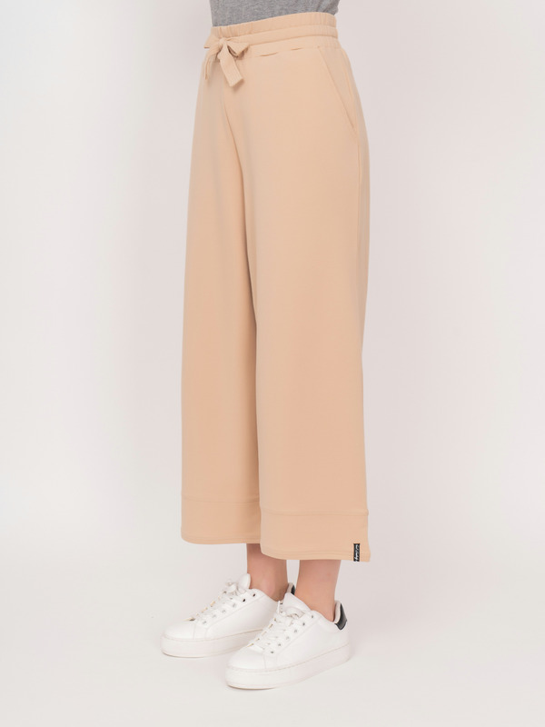 Э821001-26108/22-01 Брюки Samoon