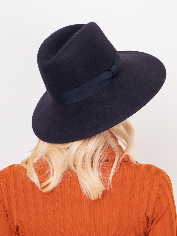 ЭREX/20-02 Шляпа Luisa Spagnoli