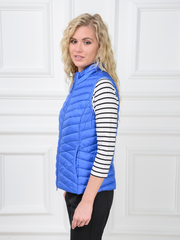 Э5300/2411/19-01 Жилет (пуховик) Betty Barclay