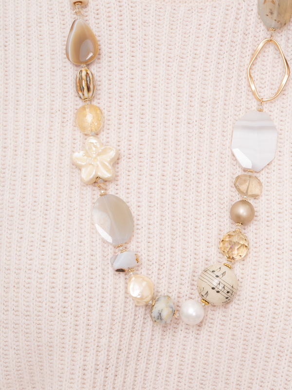 360643/21-02 Бусы Белый вальс ср. Ярославна