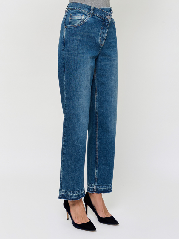 Э608697/3295/м/24-02 Брюки (Джинсы) Luisa Cerano