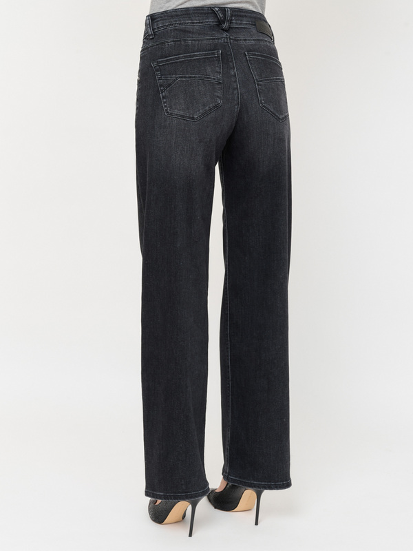 Э6524/3377/м/24-02 Брюки джинсовые Betty&Co