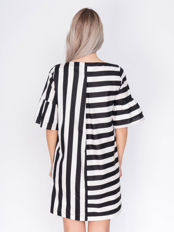 32213892 QUICHE/19-01 Платье MARELLA