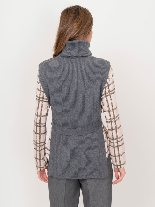 Э807680/7534/20-02 Жилет тр. Riani