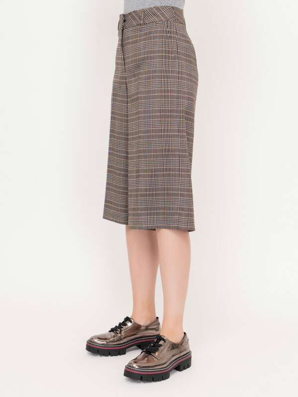 Э620036-11365/20-02 Шорты Taifun