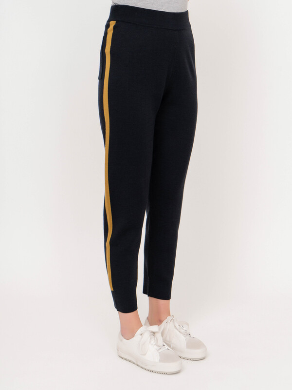 Э902496/20012/20-02 Брюки тр. Unq