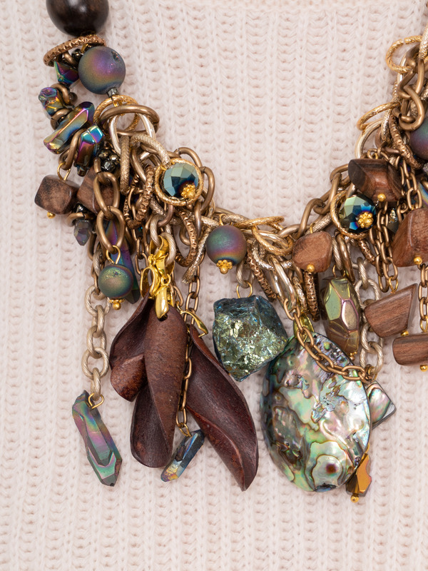 425991/21-02 Колье Тайна смуглого золота Ярославна