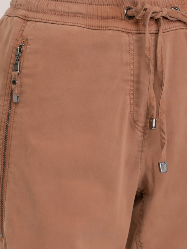 Э6128/3808/21-01 Брюки Betty&CO