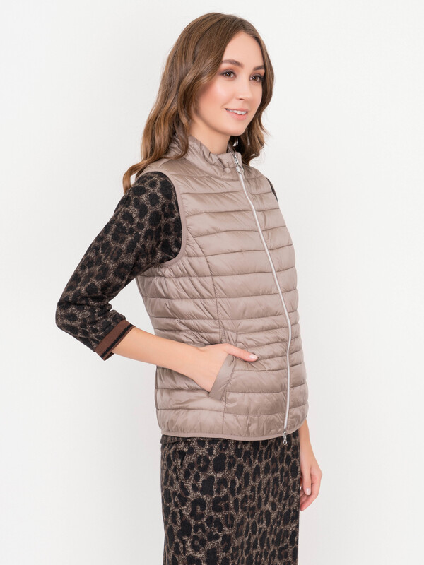 Э7078/1902/20-02 Жилет Betty Barclay