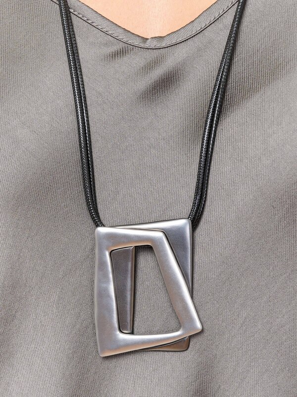 Э435198/24-02 Колье Мегаполис Ярославна