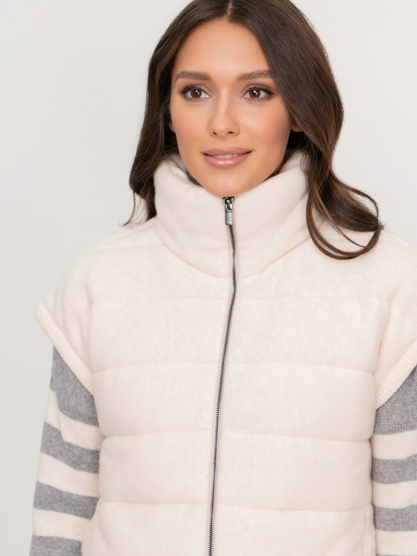 Э39060317 ONDATA/21-02 Куртка (жилет) тр. MARELLA SPORT