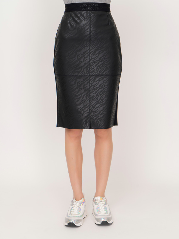 Э95160/05196/21-01 Юбка Sportalm