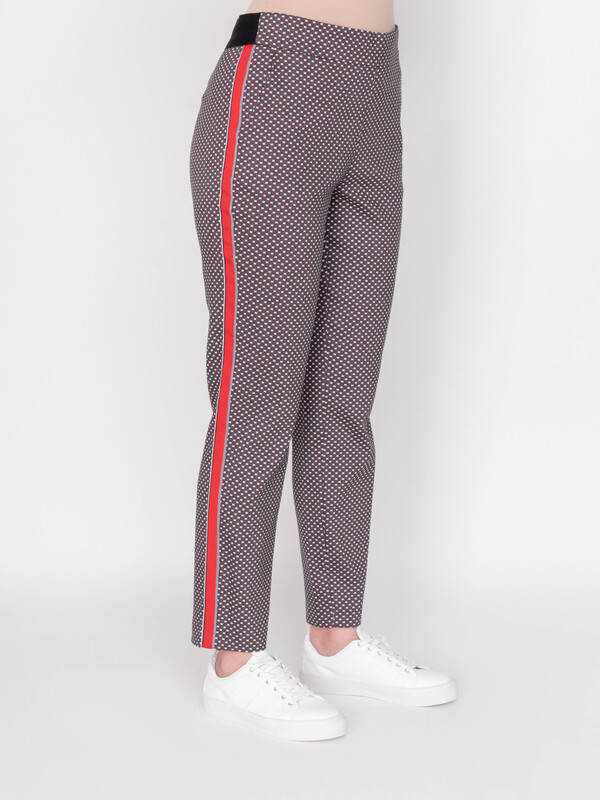 Э220020-21114/19-01 Брюки Samoon