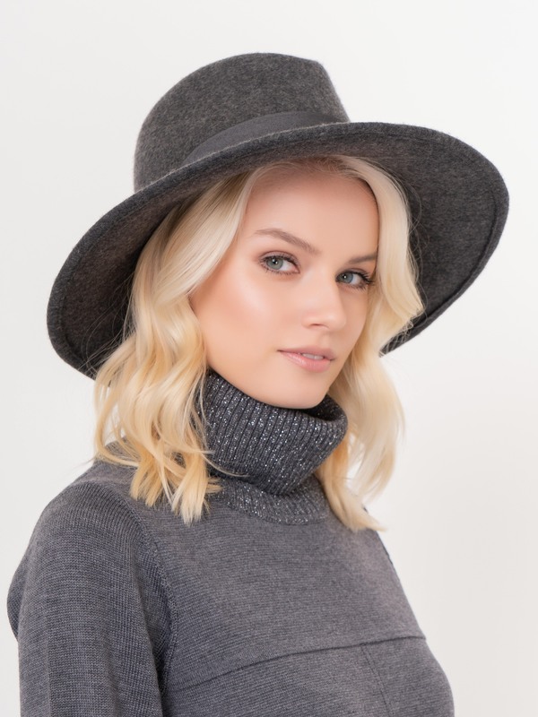 ЭREX/20-02 Шляпа Luisa Spagnoli