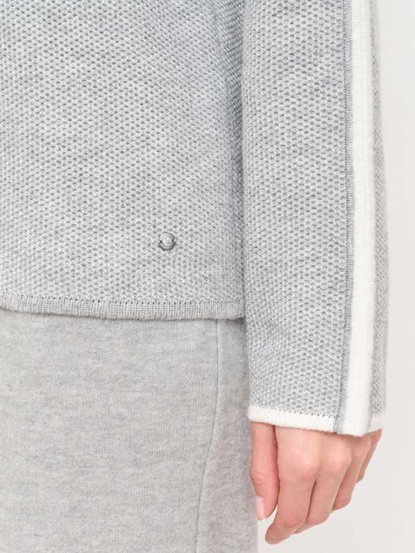 Э5724/3197/м/24-02 Джемпер Betty&Co