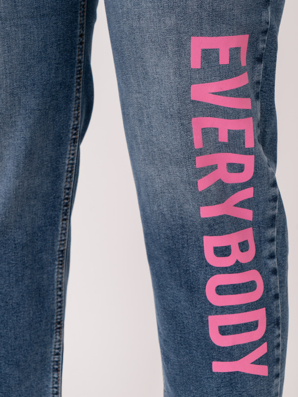 Э7702.2022/22-01 Брюки джинсовые Mat Fashion