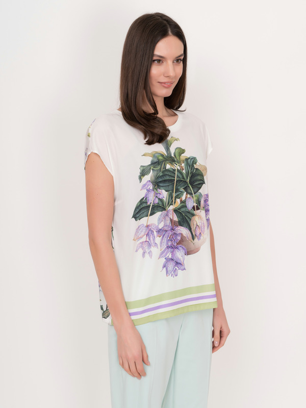 ЭSCICLI 246/22-01 Блузка типа топ Moretti