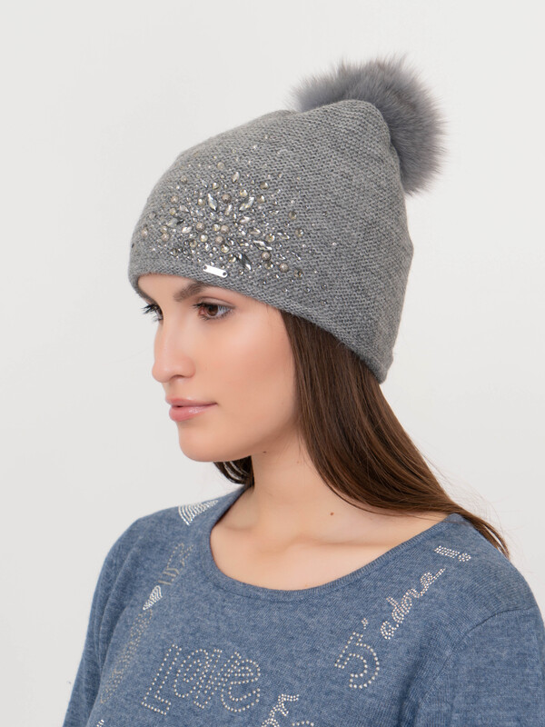 ЭS6823 CP6/20-2 Шапка с помпоном Vizio