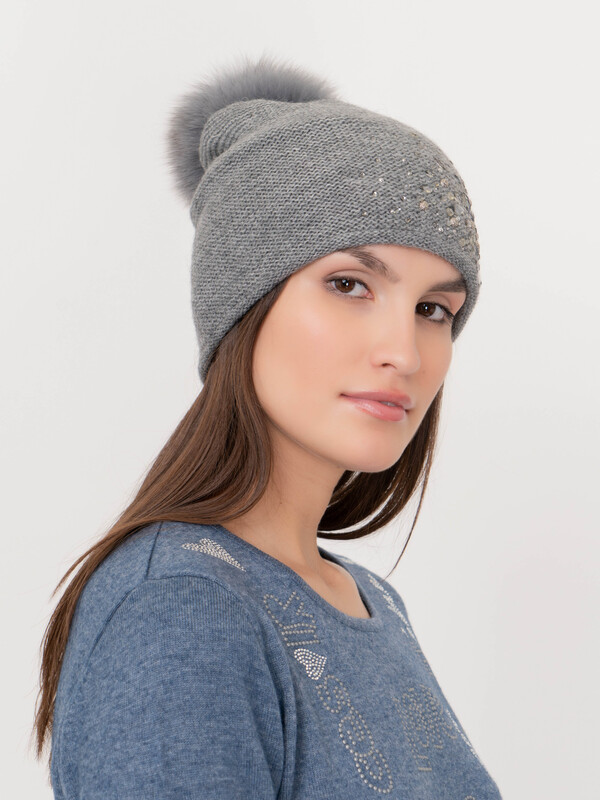 ЭS6823 CP6/20-2 Шапка с помпоном Vizio