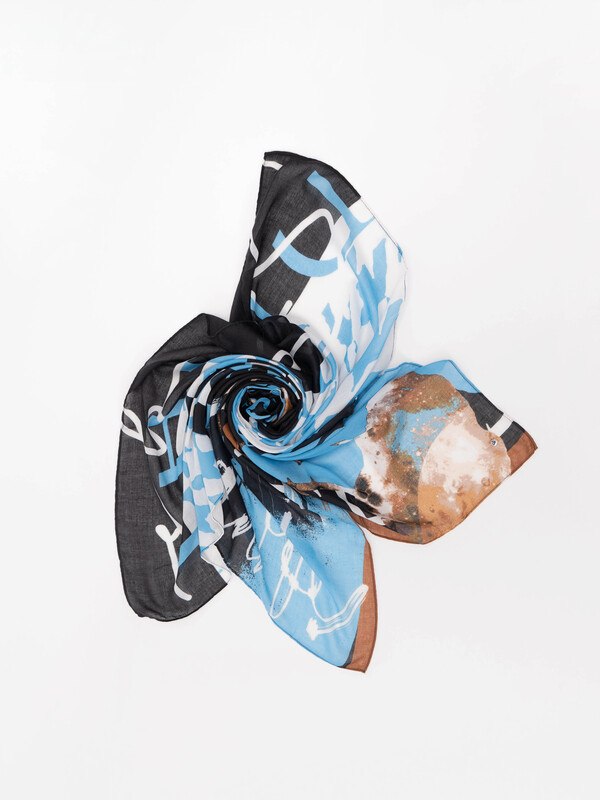 Э600013-13042/20-02 Платок Taifun